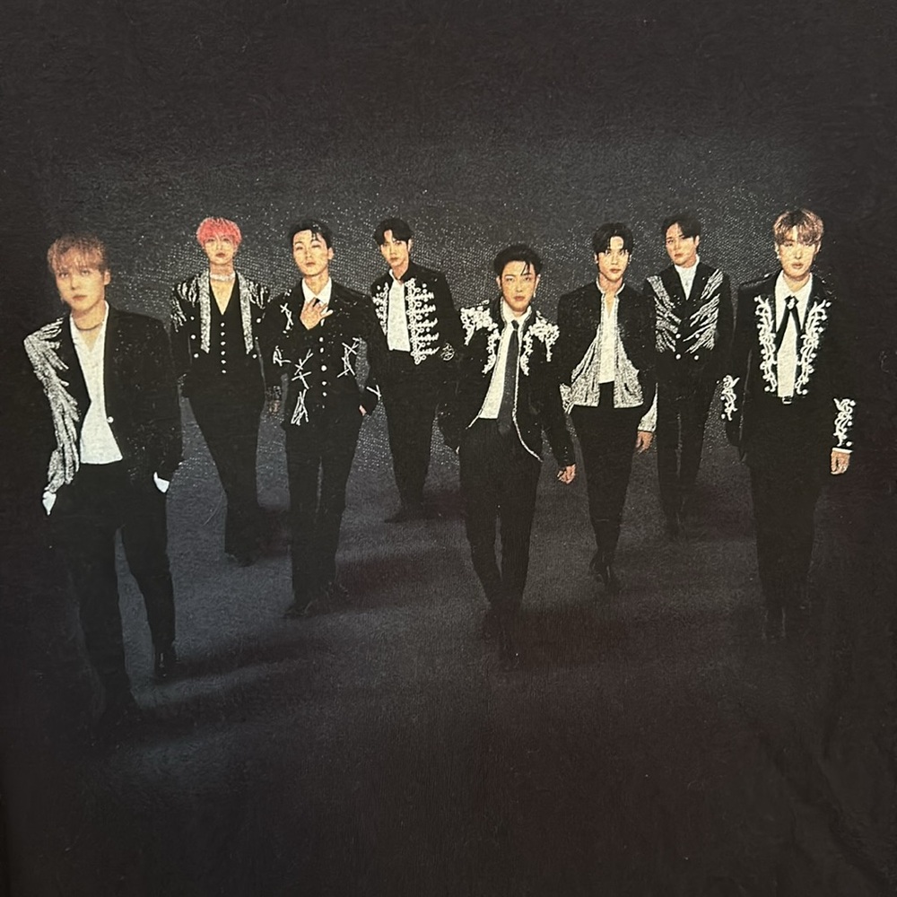 Ateez The Fellowship Beginning of the End K-pop Tour T-shirt